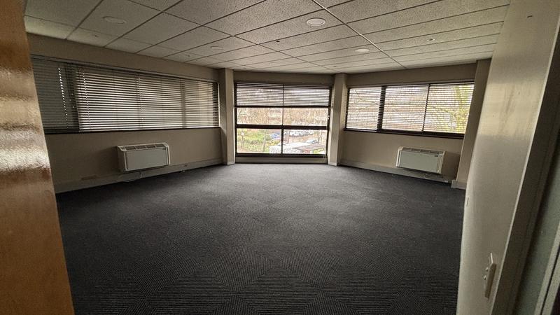 To Let commercial Property for Rent in Pinelands Western Cape